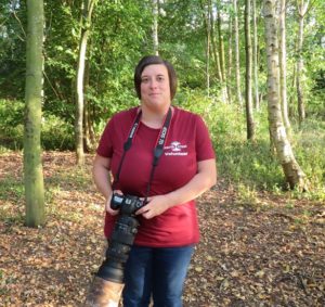 Earth Trust volunteer photographer