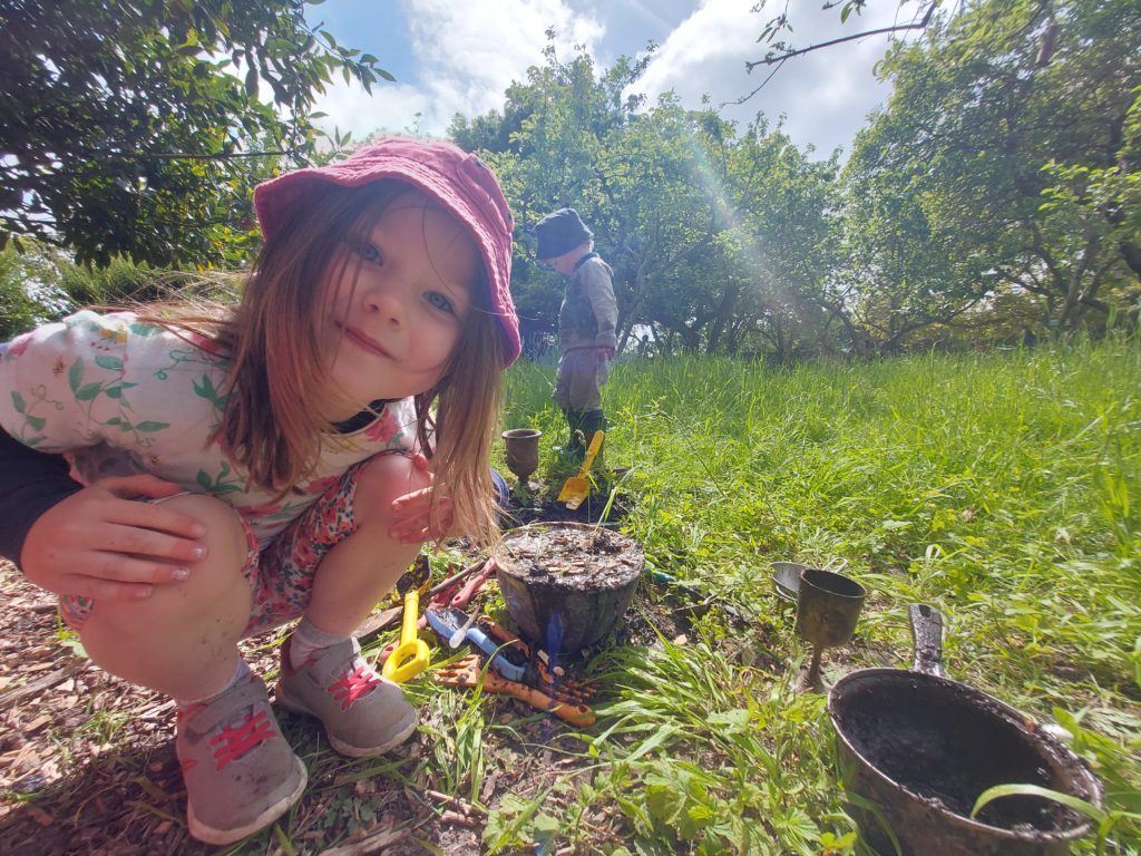 Earth Explorers Earth Trust