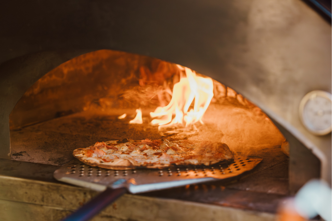 Pizza oven for event wedding party catering